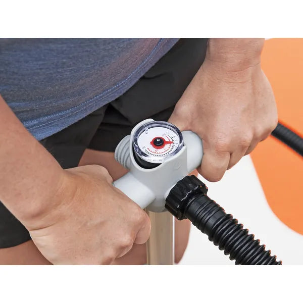 Kézi nagynyomású kétirányú pumpa manométerrel, 65 cm, 3,45 l/ütem, 5 adapter