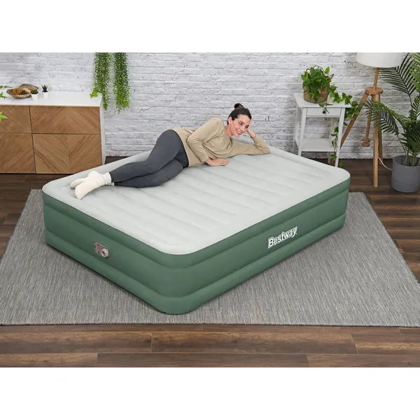 Bestway kétszemélyes felfújható matrac 203x152x46cm pumpával