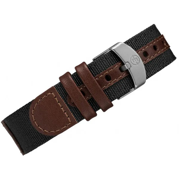 Timex Expedition férfi karóra 40 mm, kvarc, WR50, bőr szíj, fehér számlap