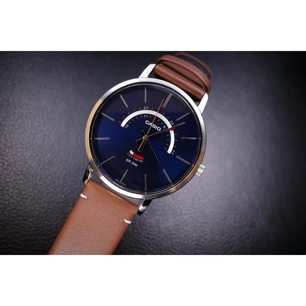 Casio férfi kvarc karóra, 44 mm, kék számlap, barna bőrszíj, 50 m WR