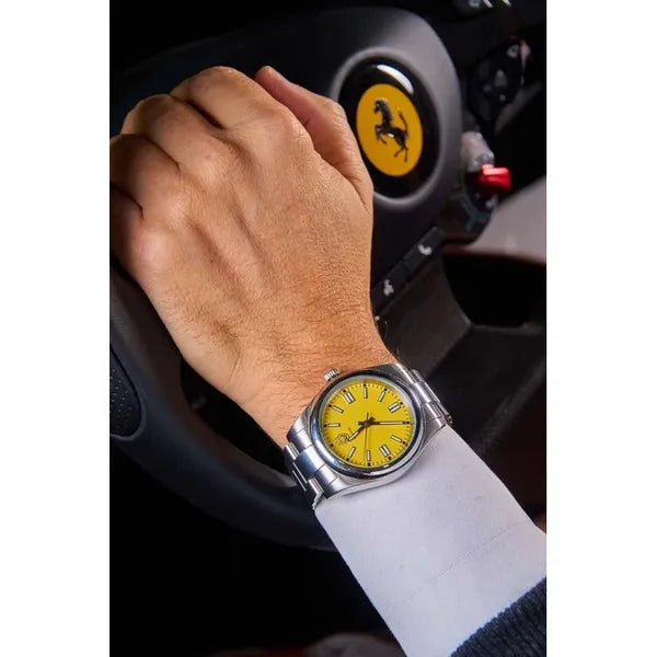 Donoval automata karóra, 41 mm, sárga számlap, zafírüveg, acél szíj