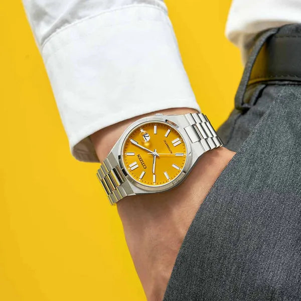 Citizen Tsuyosa férfi automata karóra, zafírüveg, acél szíj, 40 mm, sárga