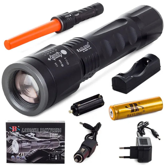 Taktikai LED zseblámpa CREE XM-L3 U3 zoommal, 400 m hatótáv, akkumulátor