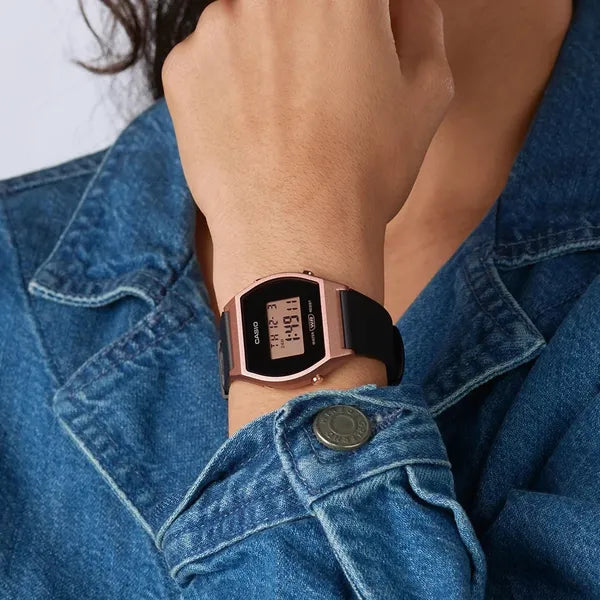 Casio Vintage LW-204-1ADF női digitális karóra, fekete-rózsaszín, WR50