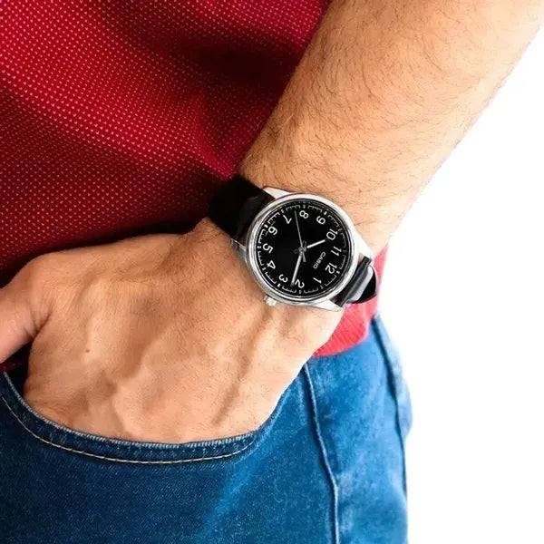 Casio férfi kvarc karóra bőrszíjjal, fekete számlap, 40 mm, WR30