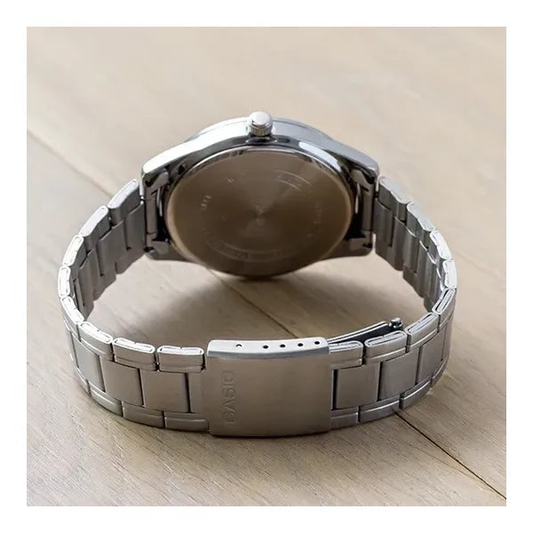 Casio MTP-V005D-7B4 férfi karóra, rozsdamentes acél, ezüst 40 mm