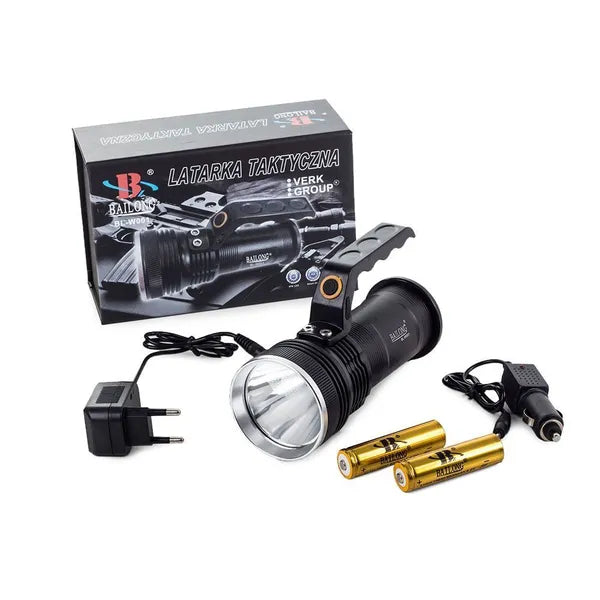 Taktikai keresőlámpa CREE XP-E LED-del, 300 m hatótáv, 2×18650, alu ház