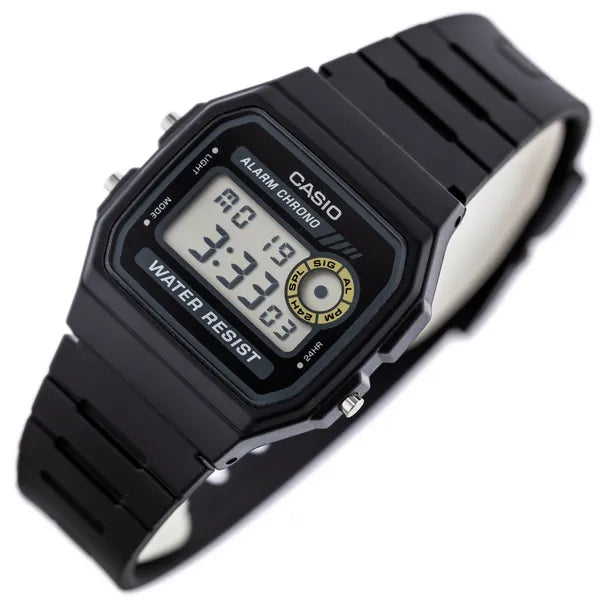 Casio F-94WA-8D férfi digitális retro karóra LED, stoper, WR30, fekete