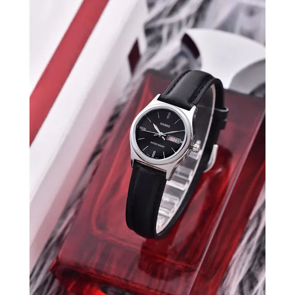 Casio LTP-V006L-1B2 női karóra, bőrszíj, 25 mm, WR30, dátum