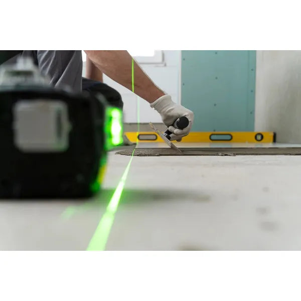 4D 360° zöld vonallézer 16 vonal, önszintező, IP54, távirányító + tartozékok