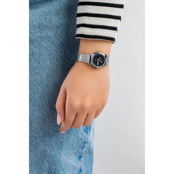 Casio LTP-V006D-1B2 női karóra, kvarc, acél, fekete számlap 25 mm