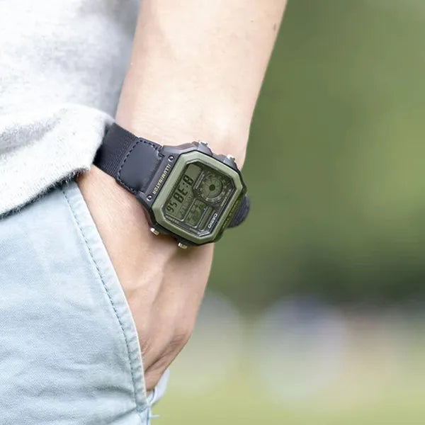 Casio AE-1200WHB-1B férfi digitális sportóra, WR100, 42 mm, műanyag szíj