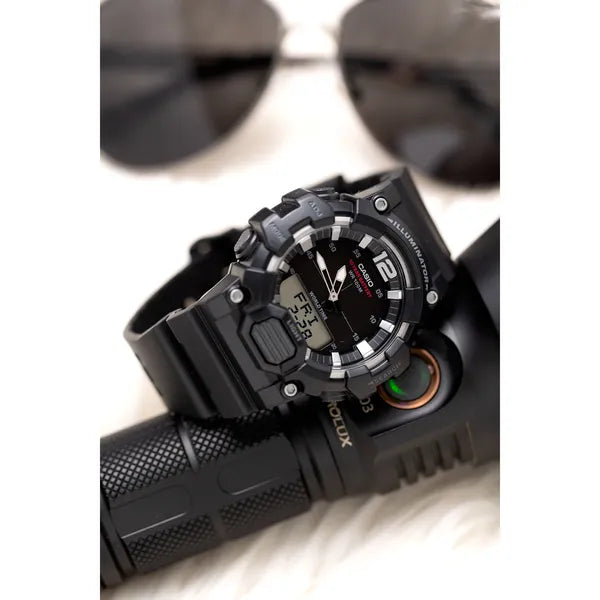 Casio HDC-700-1A férfi analóg-digitális sportóra, 48 mm, WR100, fekete