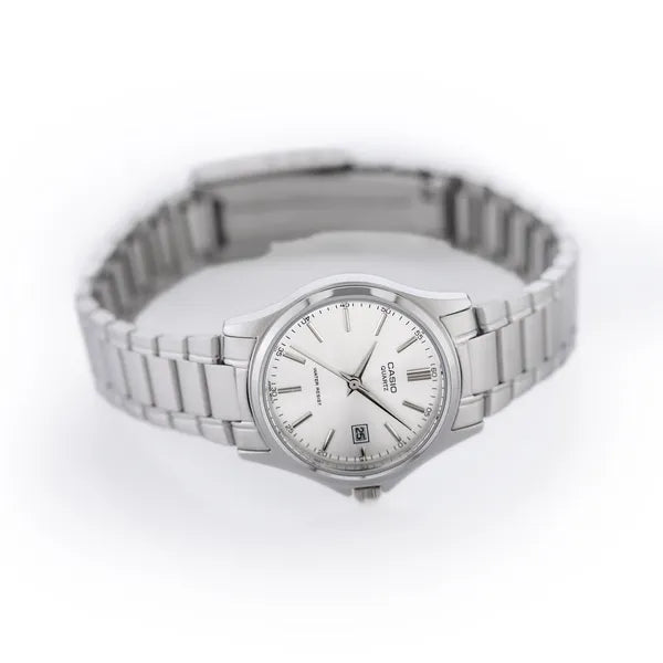Casio LTP-1183A-7A női karóra, ezüst nemesacél, dátumkijelző, WR50