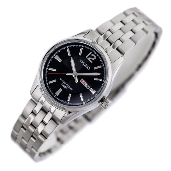 Casio LTP-1335D-1A női karóra, acél szíj, WR50, kvarc