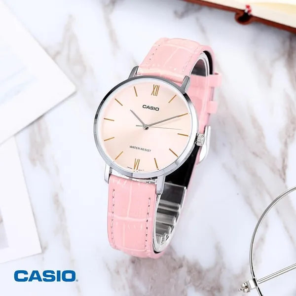 Casio női kvarc karóra, rózsaszín bőrszíj, 34 mm, WR30, díszdobozzal