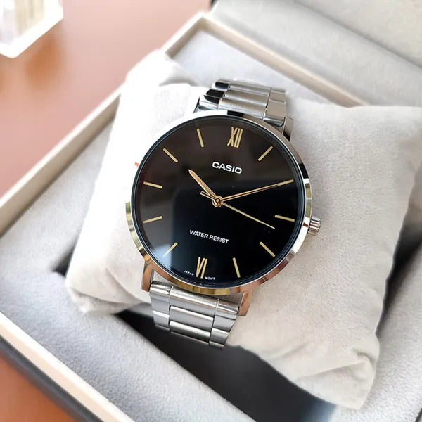Casio MTP-VT01D-1B férfi karóra fekete számlappal, acél szíj, WR30