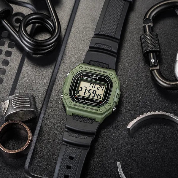 Casio W-218H-3A unisex digitális karóra, 43 mm, WR50, LED, fekete/zöld