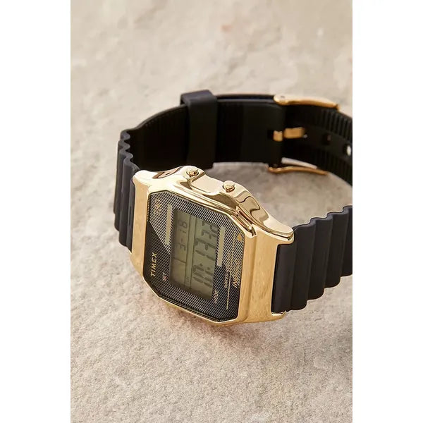 Timex T80 férfi digitális karóra, 34 mm, arany tok, fekete szíj