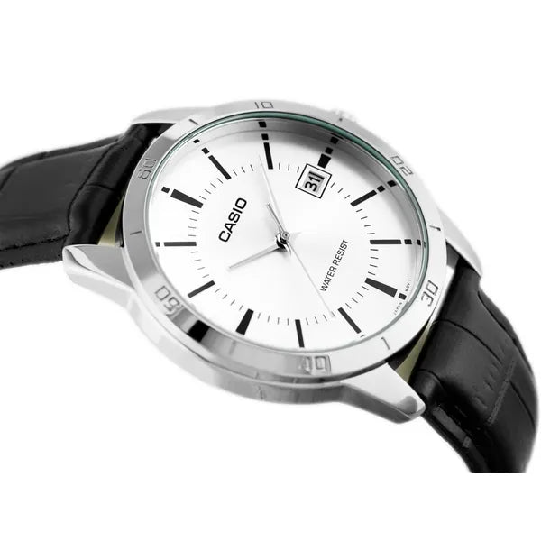 Casio MTP-V004L-7A férfi karóra, kvarc, fekete bőr szíj, ezüst számlap