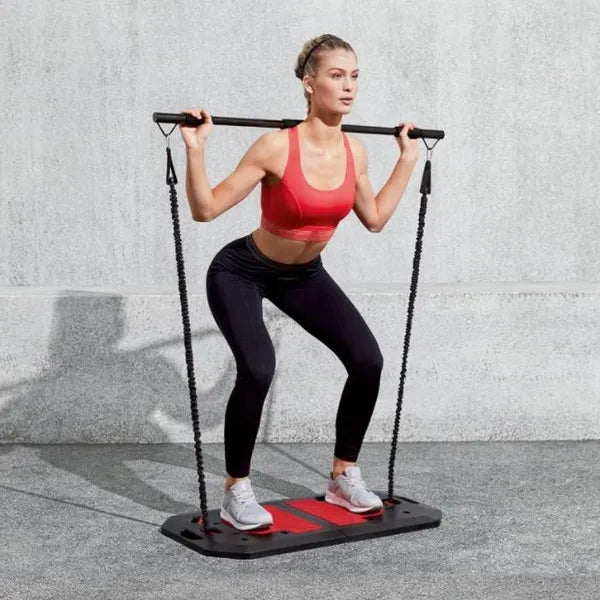 Összecsukható multifunkciós edzőállomás 230 kg teherbírással kiegészítőkkel