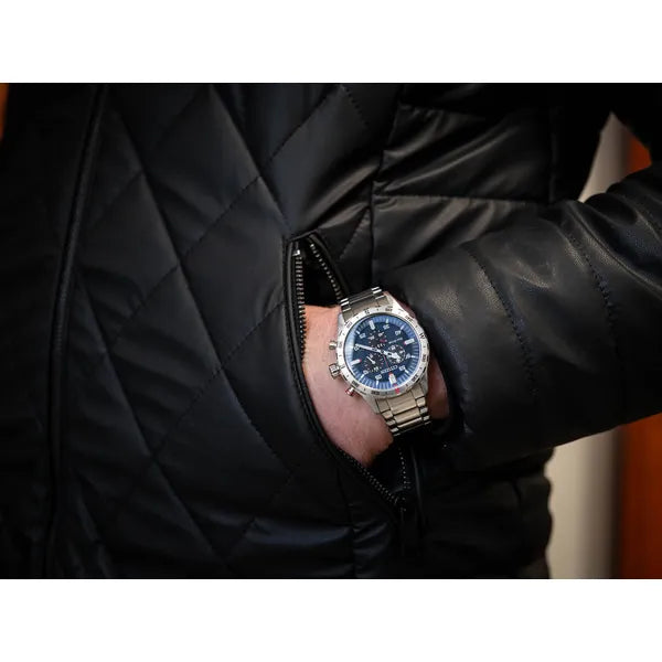 Citizen Eco-Drive kronográf férfi karóra, napelemes, acél, 43 mm, WR100