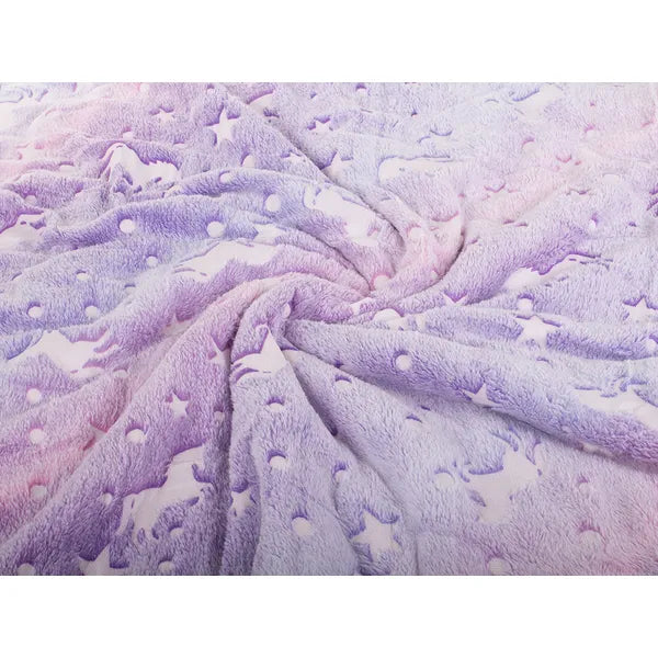Puha, foszforeszkáló ágytakaró 150×200 cm – lila, póni- és csillagmintás