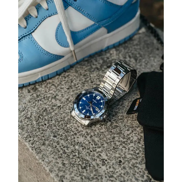 Casio férfi karóra MTP-VD01D-2E, acél, kék számlap, WR50