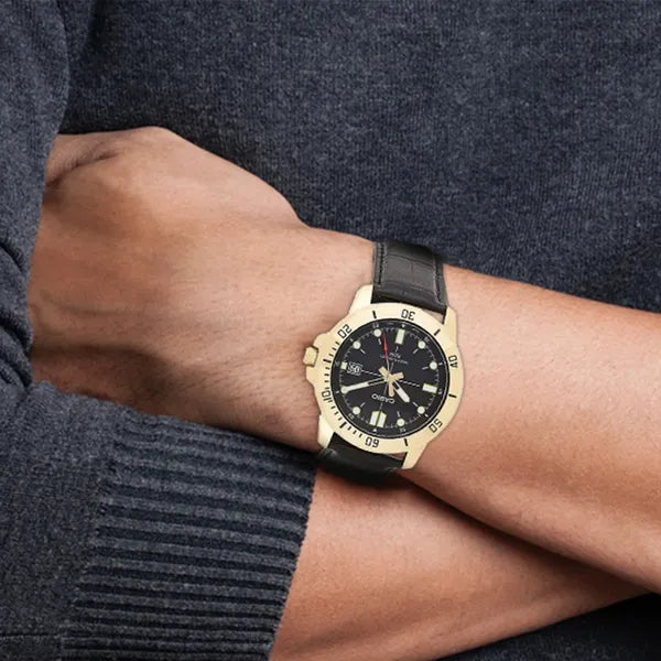 Casio férfi karóra MTP-VD01GL-1E arany tok, fekete bőrszíj WR50
