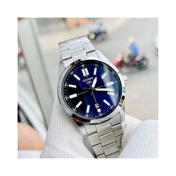 Casio MTP-VD02D-2E férfi karóra, acél, 41 mm, kék számlap, dátum