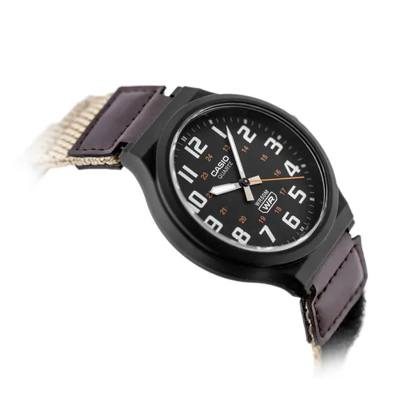 Casio MW-240B-5B férfi karóra, WR50, fekete számlap, bőr/vászon szíj