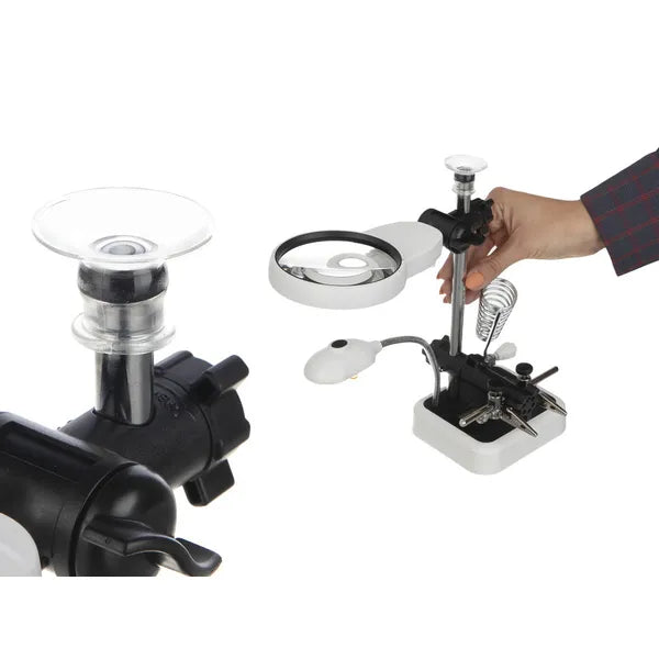 Harmadik kéz forrasztóállvány nagyítóval, 6 LED, USB/elemes, 3.5–11.5×