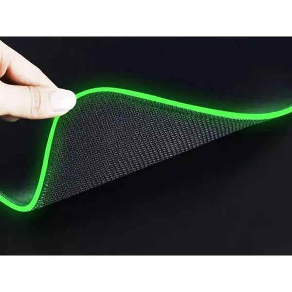 LED RGB háttérvilágítású gaming egérpad, 80×30 cm, USB, csúszásmentes