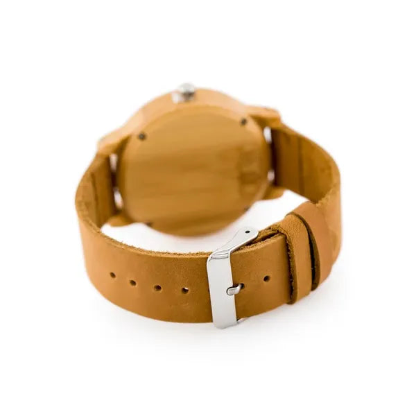 Férfi fa kvarc karóra barna bőrszíjjal, 43 mm, díszdoboz