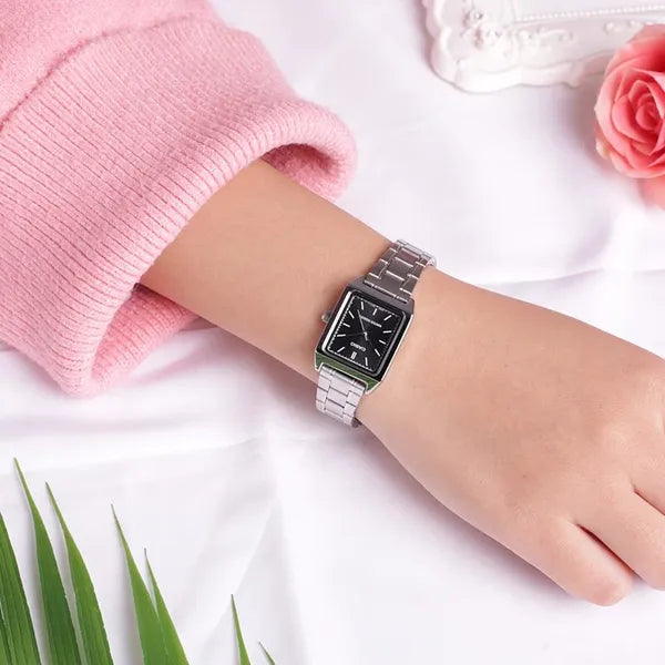Casio LTP-V007D-1E női karóra, rozsdamentes acél szíj, fekete számlap