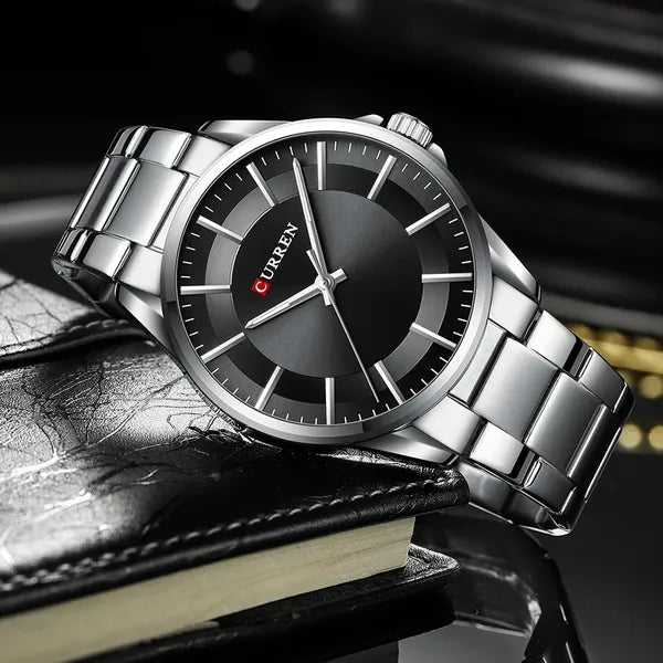 Curren 8429 férfi karóra, kvarc, 43 mm, ezüst fém szíj, fekete számlap