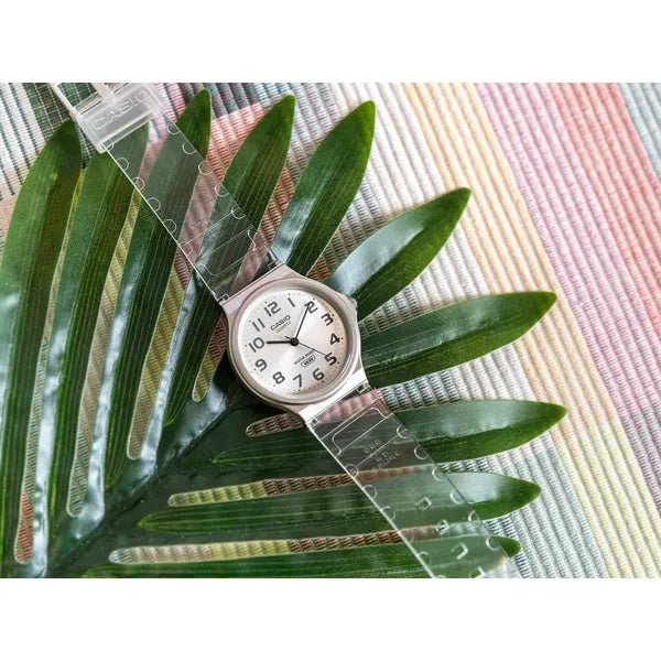 Casio női karóra MQ-24S-7BEF, kvarc, 36 mm, fehér, WR30