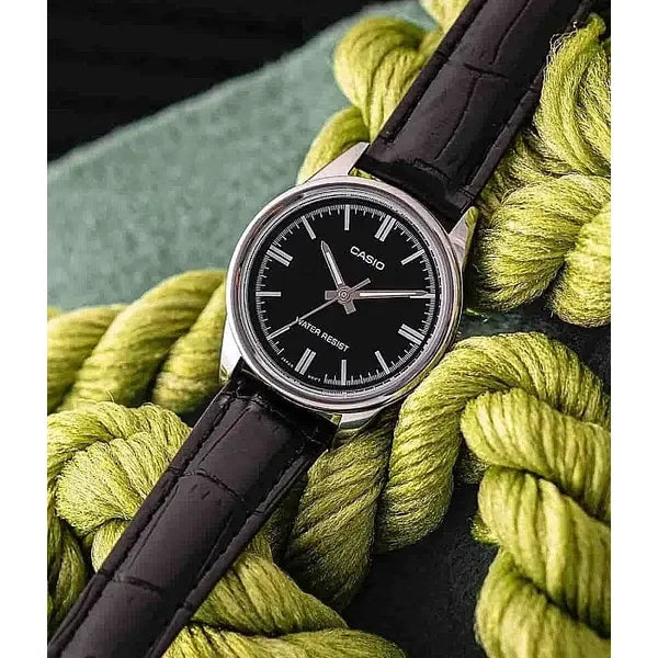 Casio női karóra LTP-V005L-1A, fekete bőrszíj, 28 mm, WR30, díszdoboz