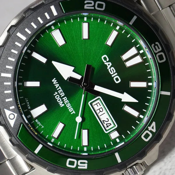 Casio Collection MTD-125D-3A férfi karóra, zöld számlap, acél, WR100