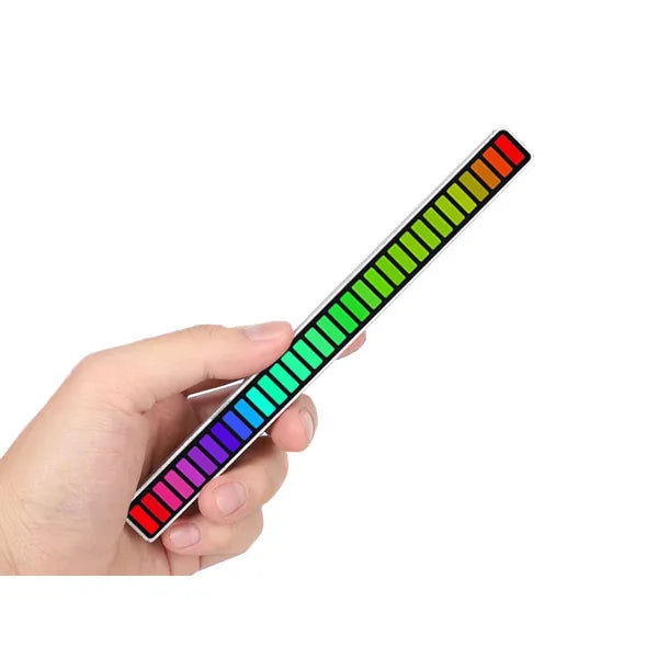 Usb-C tölthető hangvezérelt RGB LED fénycsík, 32 dióda, 18 mód