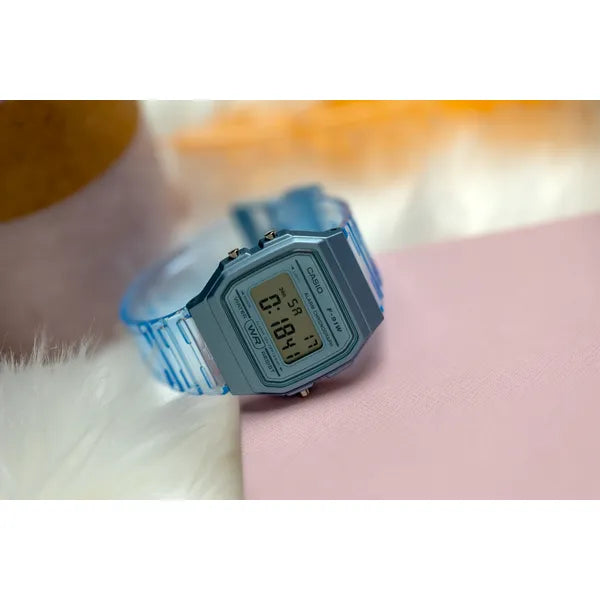 Casio F-91WS-2 uniszex retro digitális karóra, kék áttetsző, WR30