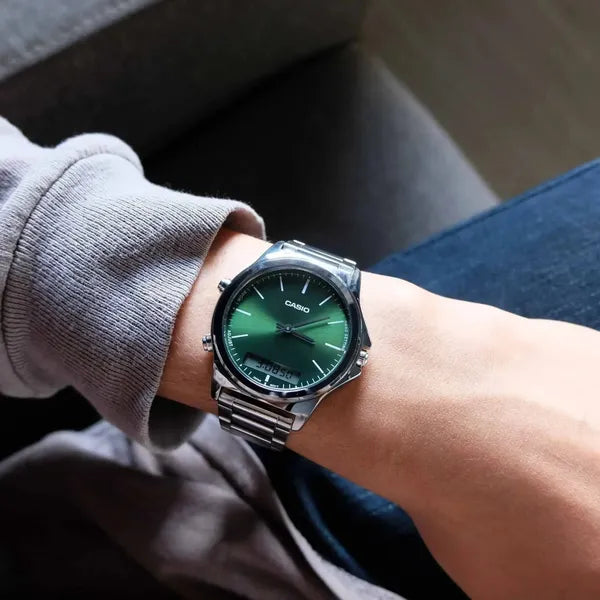 Casio MTP-VC01D-3E férfi karóra, acél szíj, zöld számlap, WR50