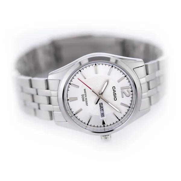 Casio MTP-1335D-7A férfi karóra, rozsdamentes acél, ezüst, WR50