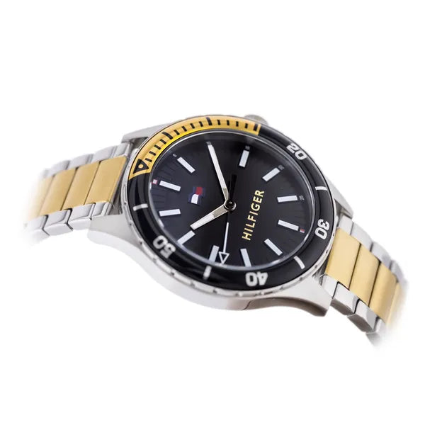 Tommy Hilfiger Logan férfi karóra, 43 mm, rozsdamentes acél, WR50