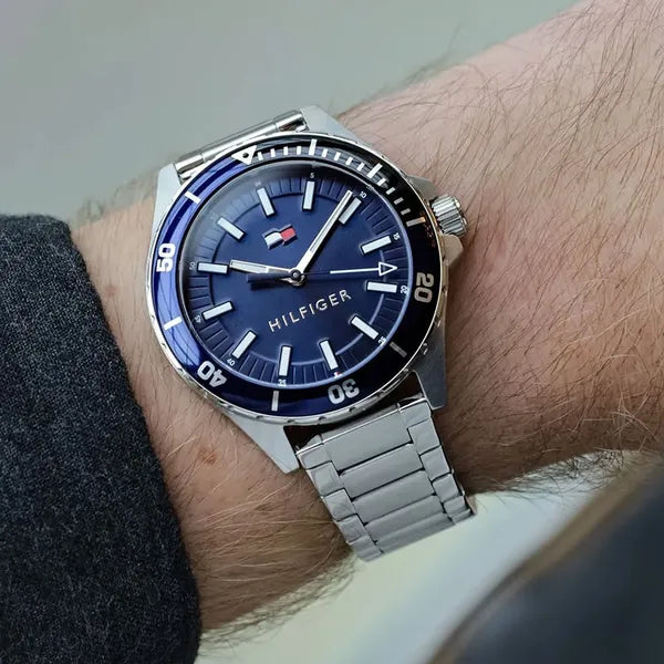 Tommy Hilfiger Logan férfi karóra, rozsdamentes acél, 43 mm, WR50