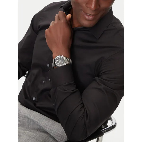 Casio Edifice férfi kronográf karóra, acél, szafír üveg, WR100, 41 mm