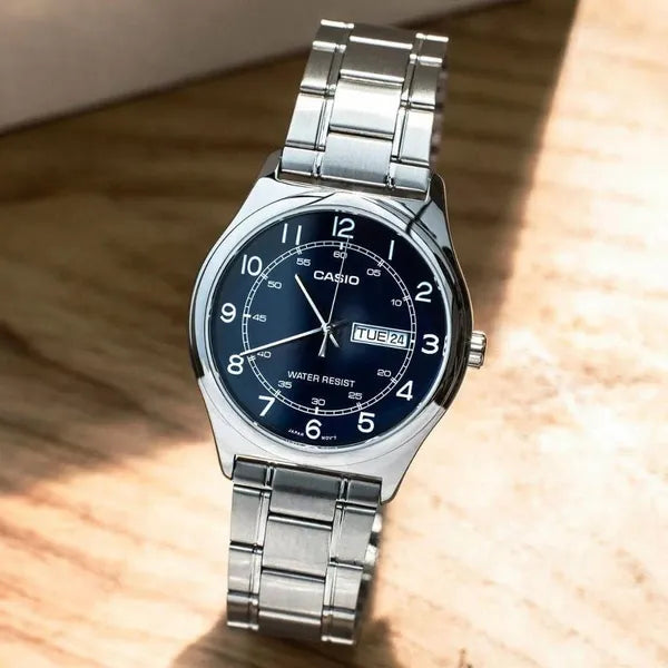 Casio MTP-V006D-1B2 férfi karóra, acél szíj, fekete számlap, dátum, WR30