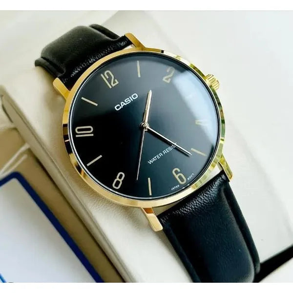 Casio MTP-VT01GL-1B2 férfi karóra, arany tok, bőrszíj, 40 mm, WR30