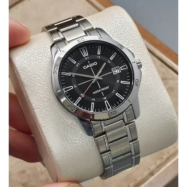 Casio MTP-V004D-1CUDF férfi karóra, ezüst acél szíj, fekete számlap, dátum