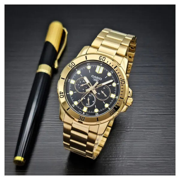 Casio férfi karóra arany nemesacél szíj, fekete számlap, 44 mm